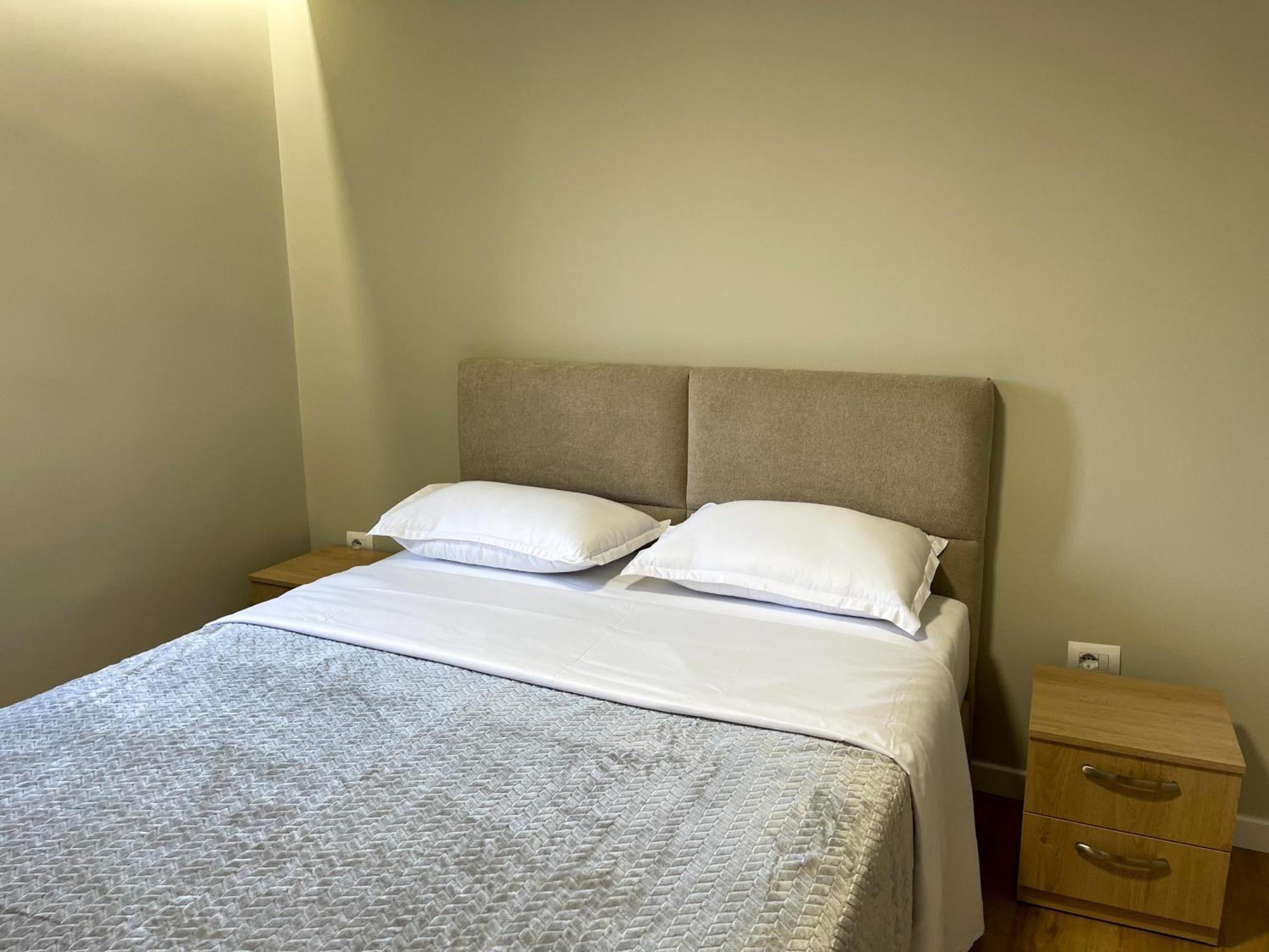 Wanderlust Bazaar Apartment Tiranë Ngoại thất bức ảnh